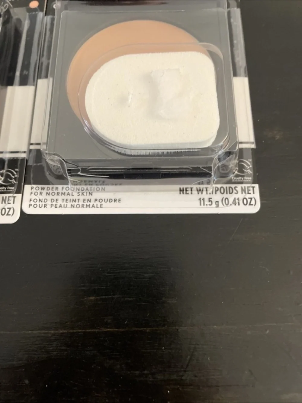 Covergirl Clean Powder Foundation 525 Buff Beige x2